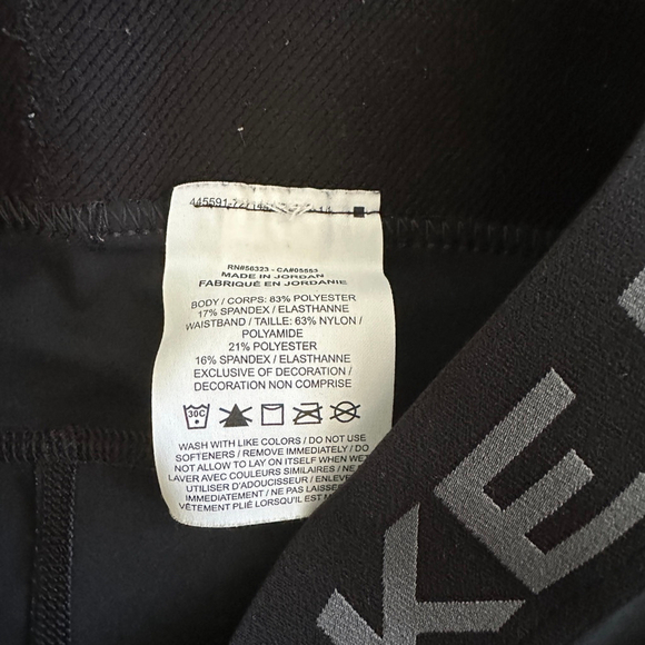 Nike Pro Women's Black Athletic Shorts M Stretch Workout Running Gym Performance - Picture 4 of 5